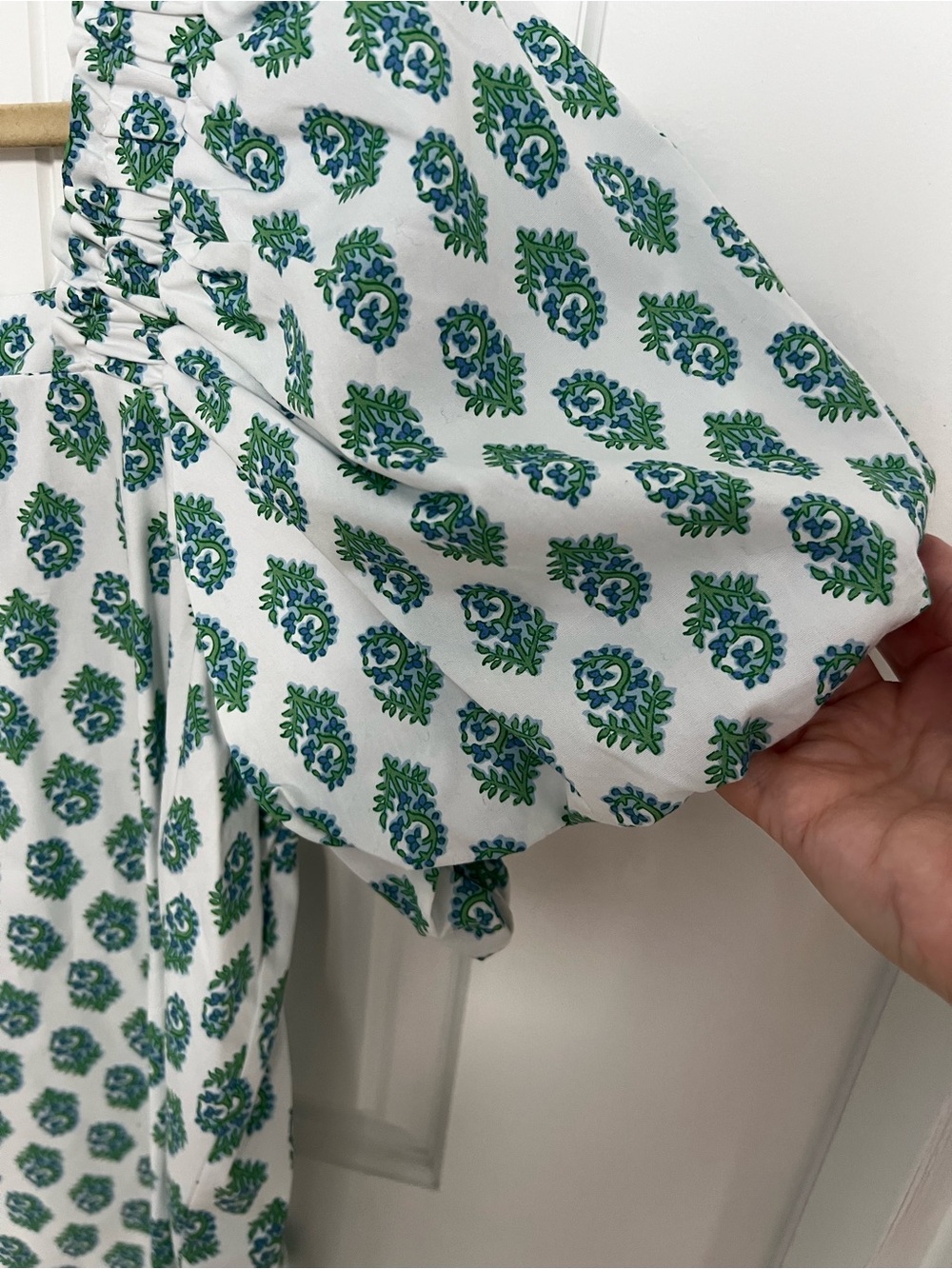 CeCe White & Green Paisley Print Puff Sleeve Square Neck Blouse Size Large - Picture 6 of 7